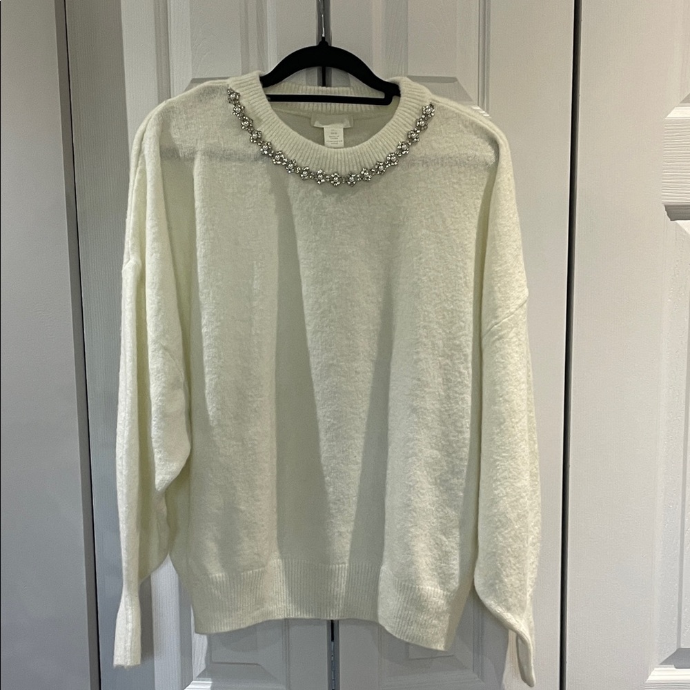 NWT H&M Sweater with Jewel Neckline